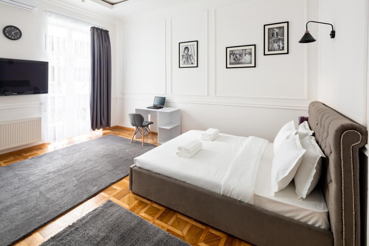 Alfa Apartments Grushevskoho 7 Львов Экстерьер фото